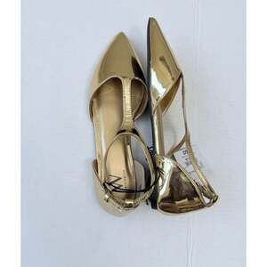 Worthington Kendie Gold Pointed Toe Flats Size 8 M S-150NWT no box